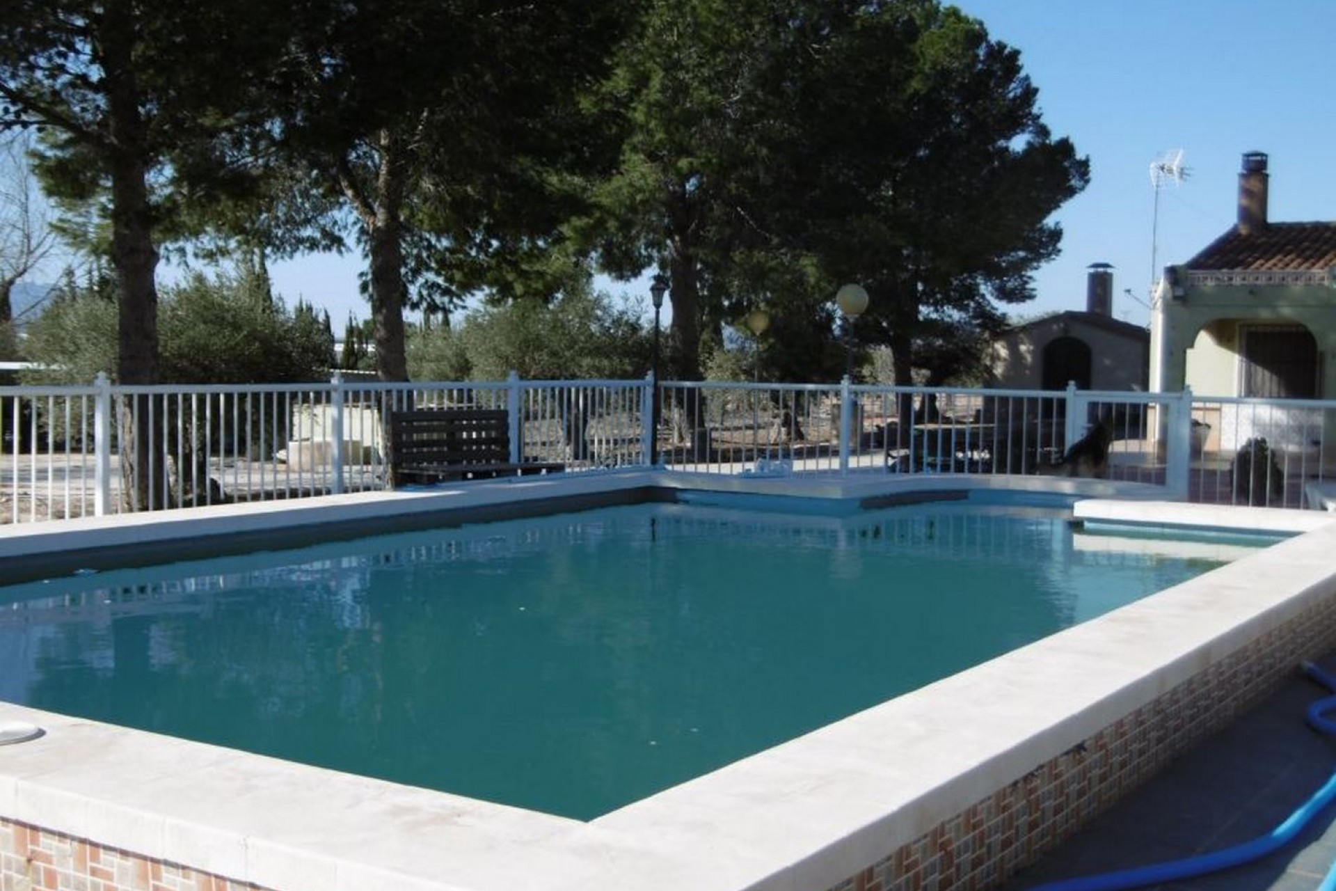 Reventa - Villa -
Yecla - Inland