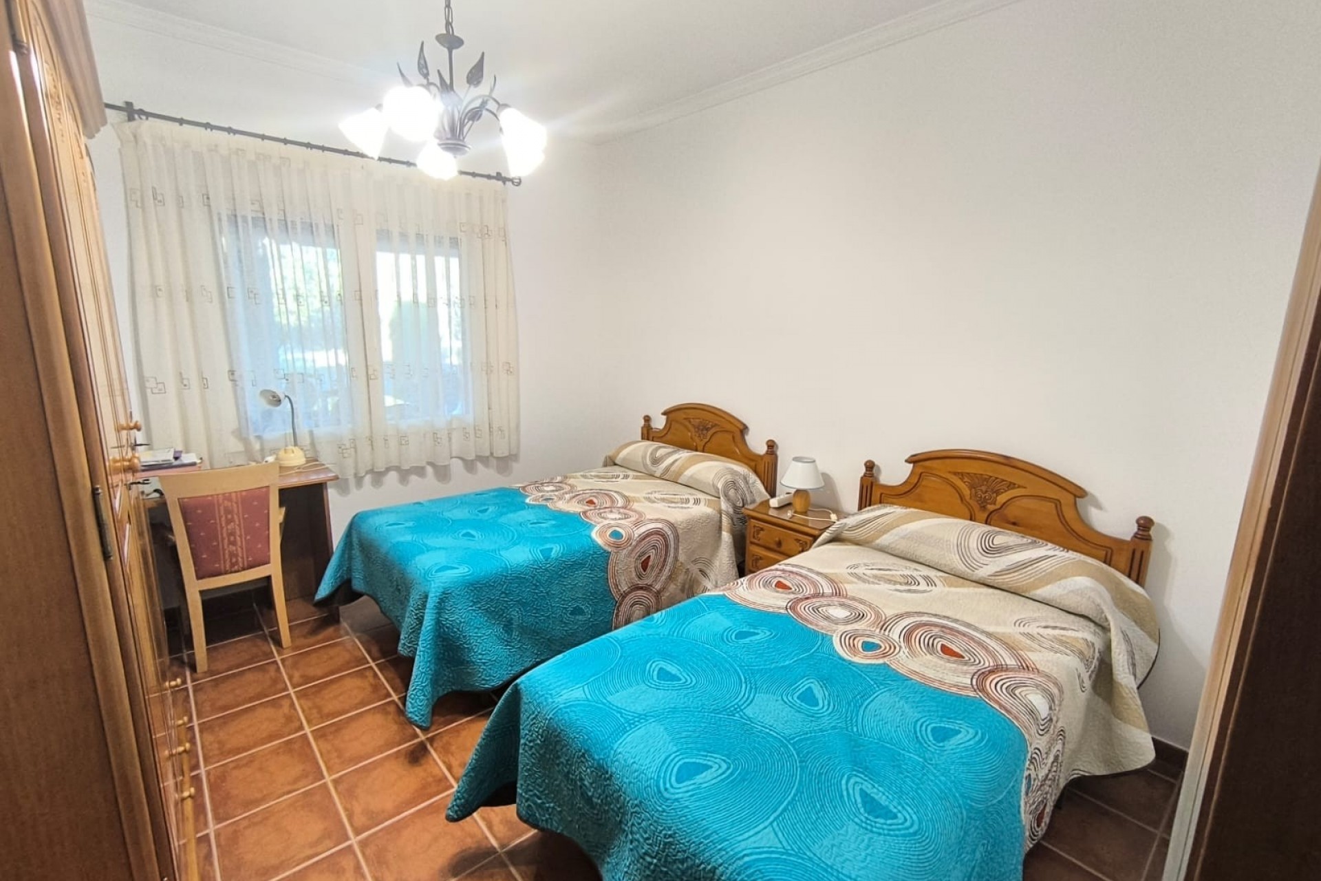 Reventa - Villa -
Yecla - Inland