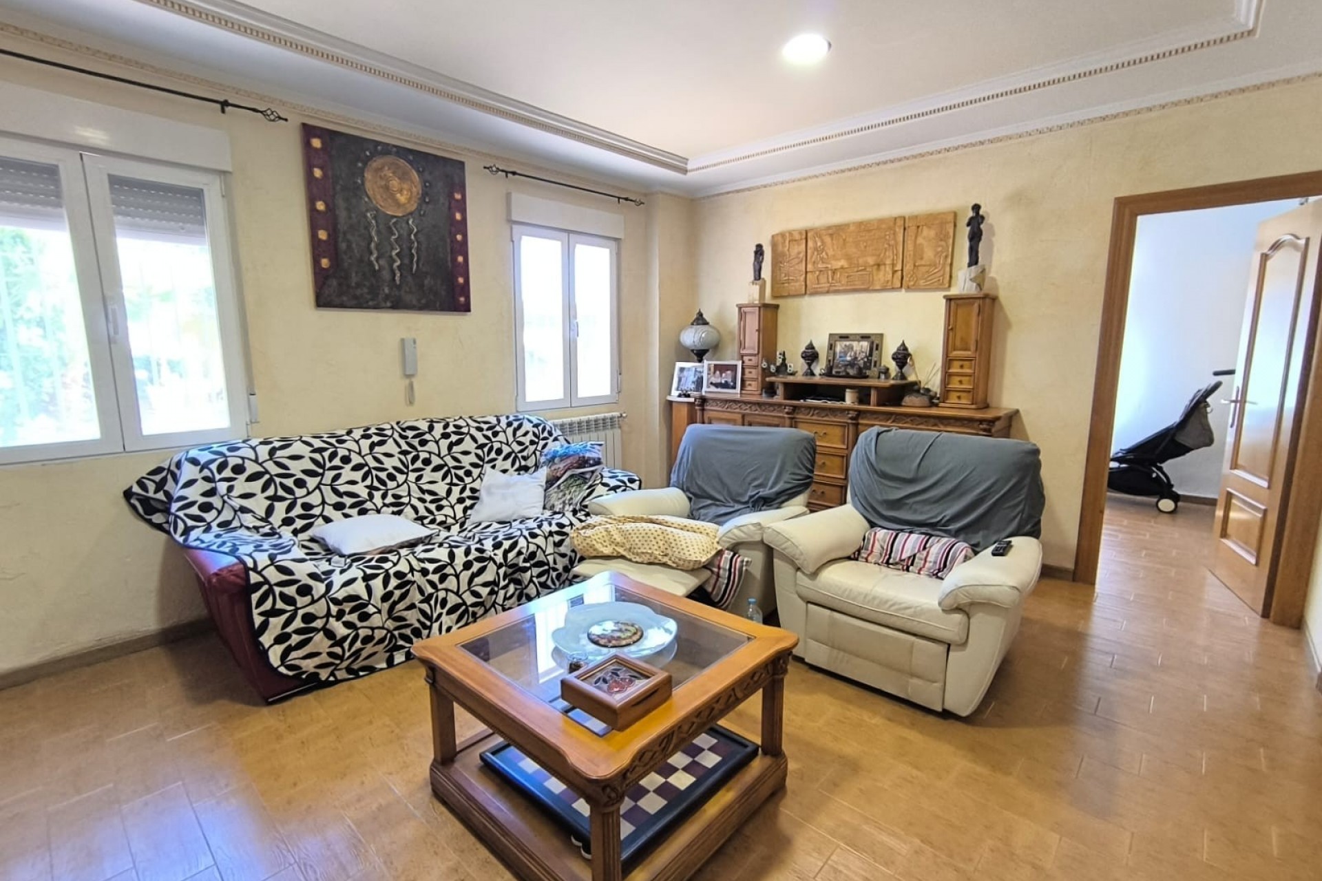 Reventa - Villa -
Yecla - Inland