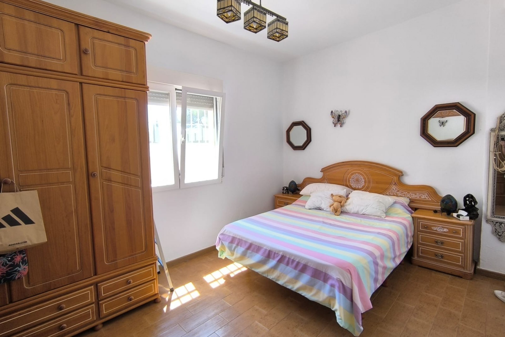 Reventa - Villa -
Yecla - Inland