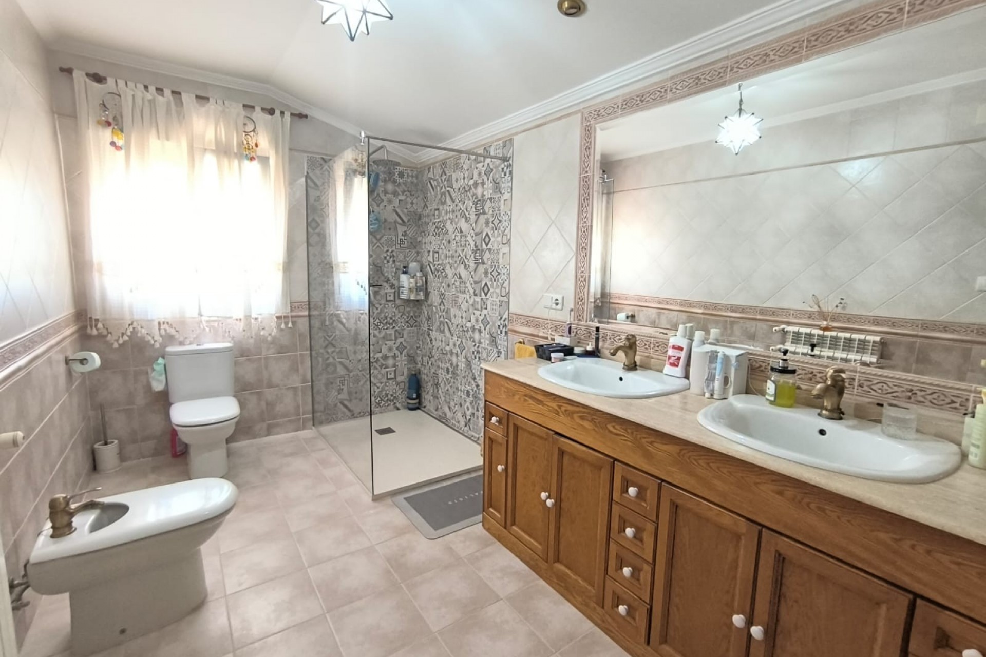 Reventa - Villa -
Yecla - Inland