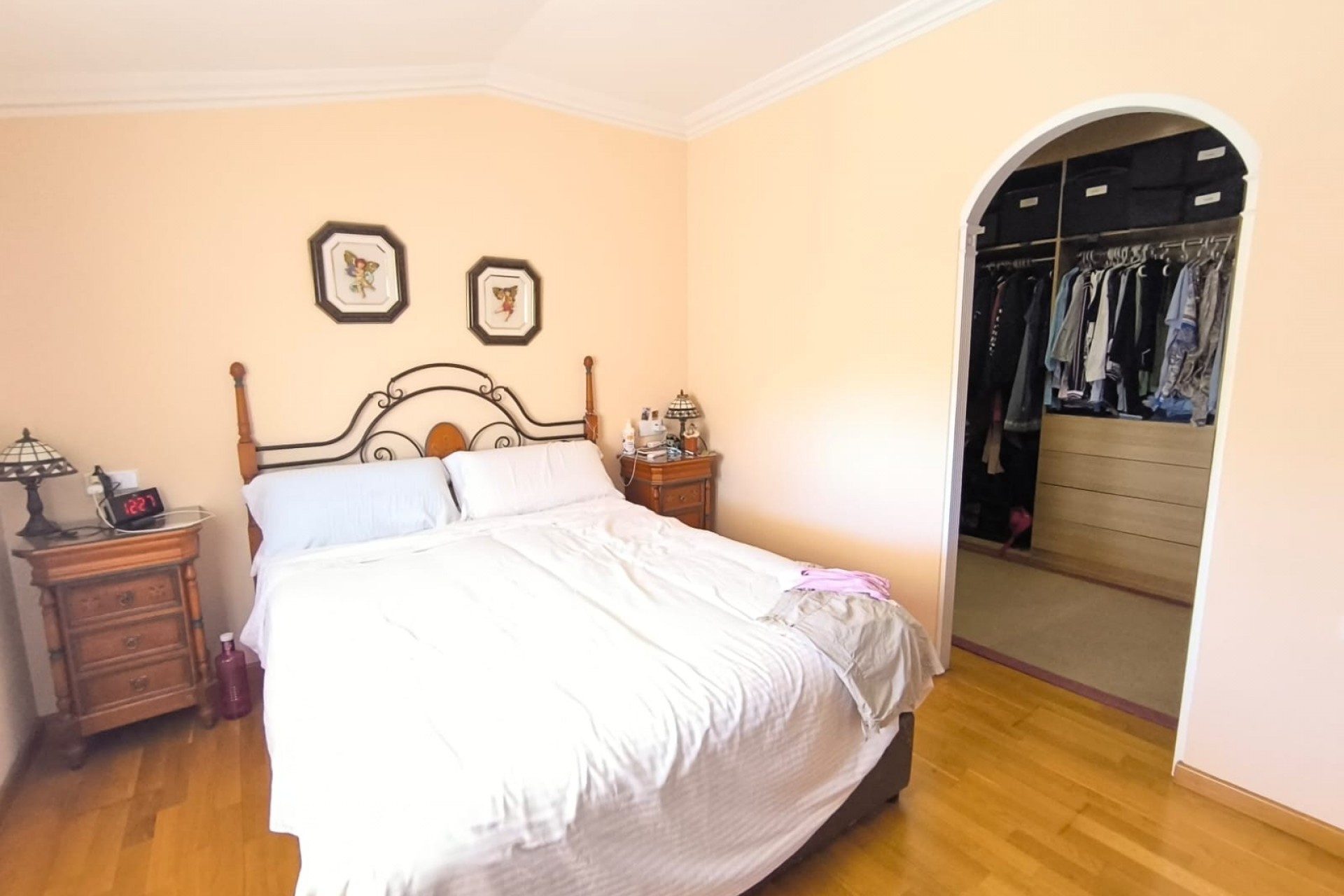 Reventa - Villa -
Yecla - Inland