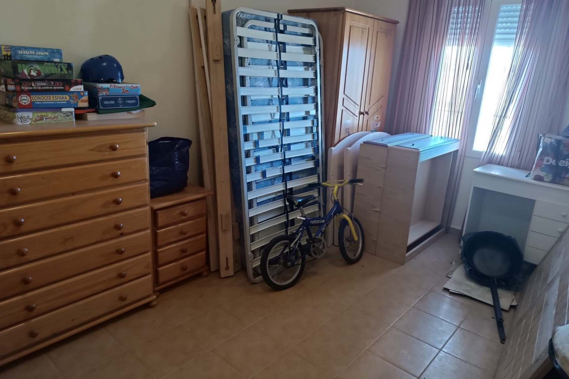 Reventa - Villa -
Yecla - Inland