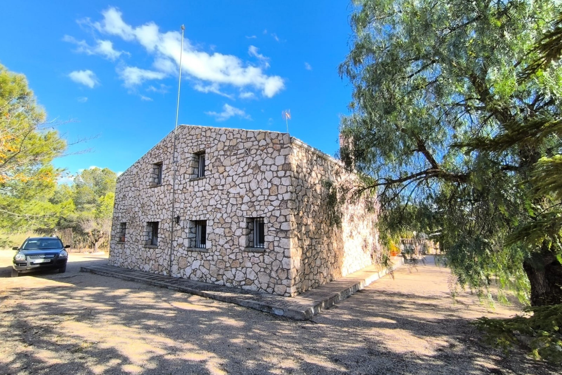 Reventa - Villa -
Yecla - Inland