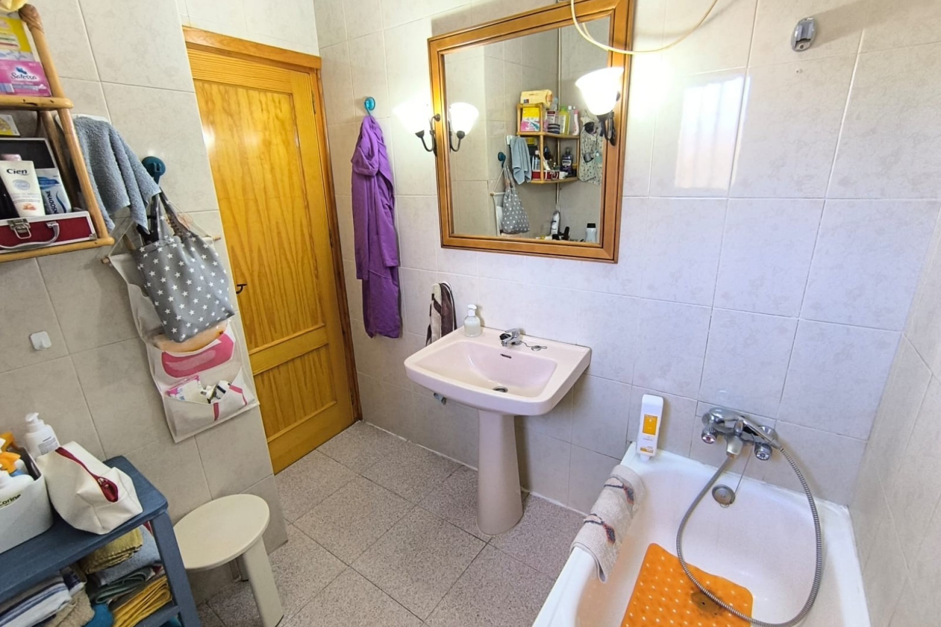 Reventa - Villa -
Yecla - Inland