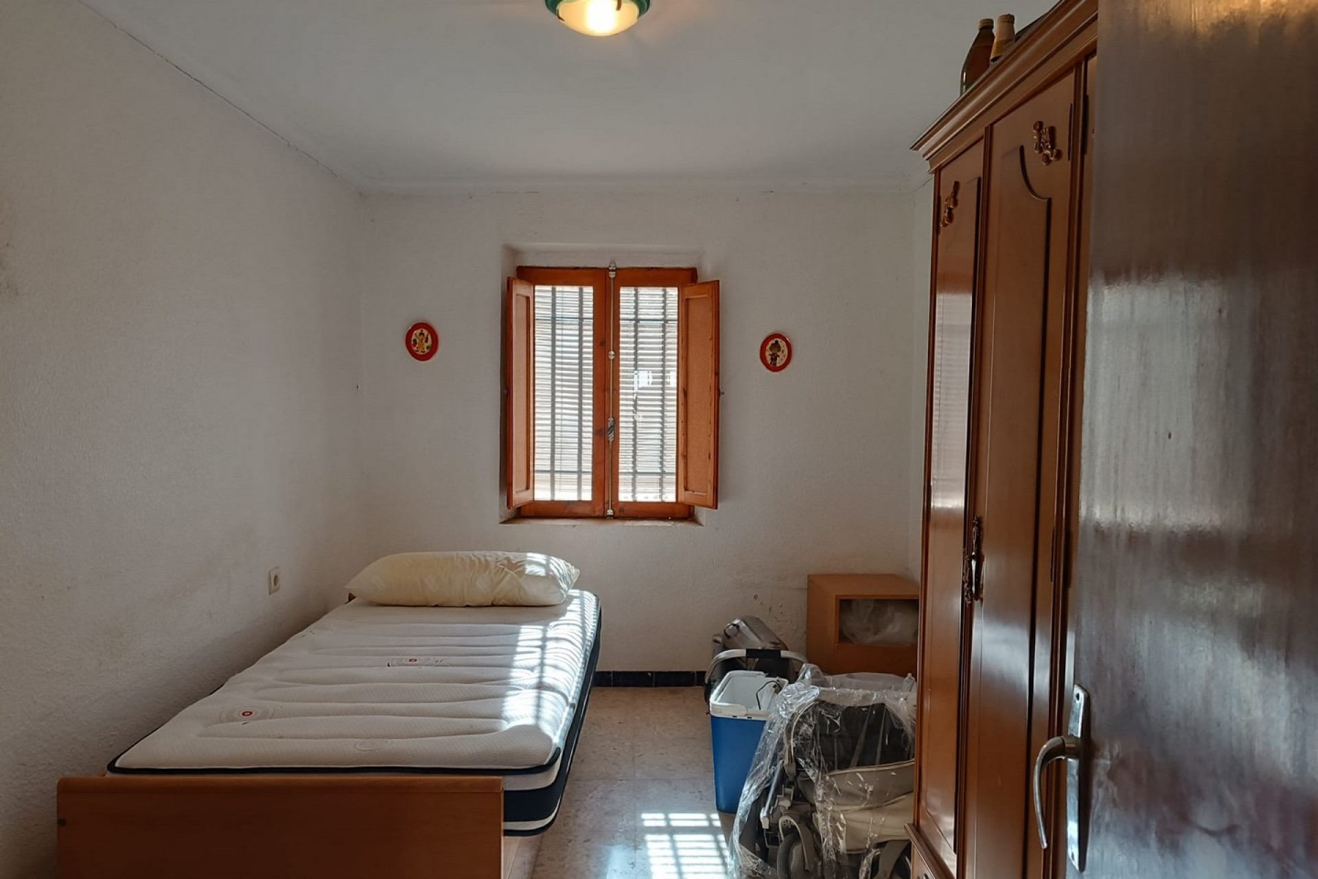 Reventa - Villa -
Yecla - Inland