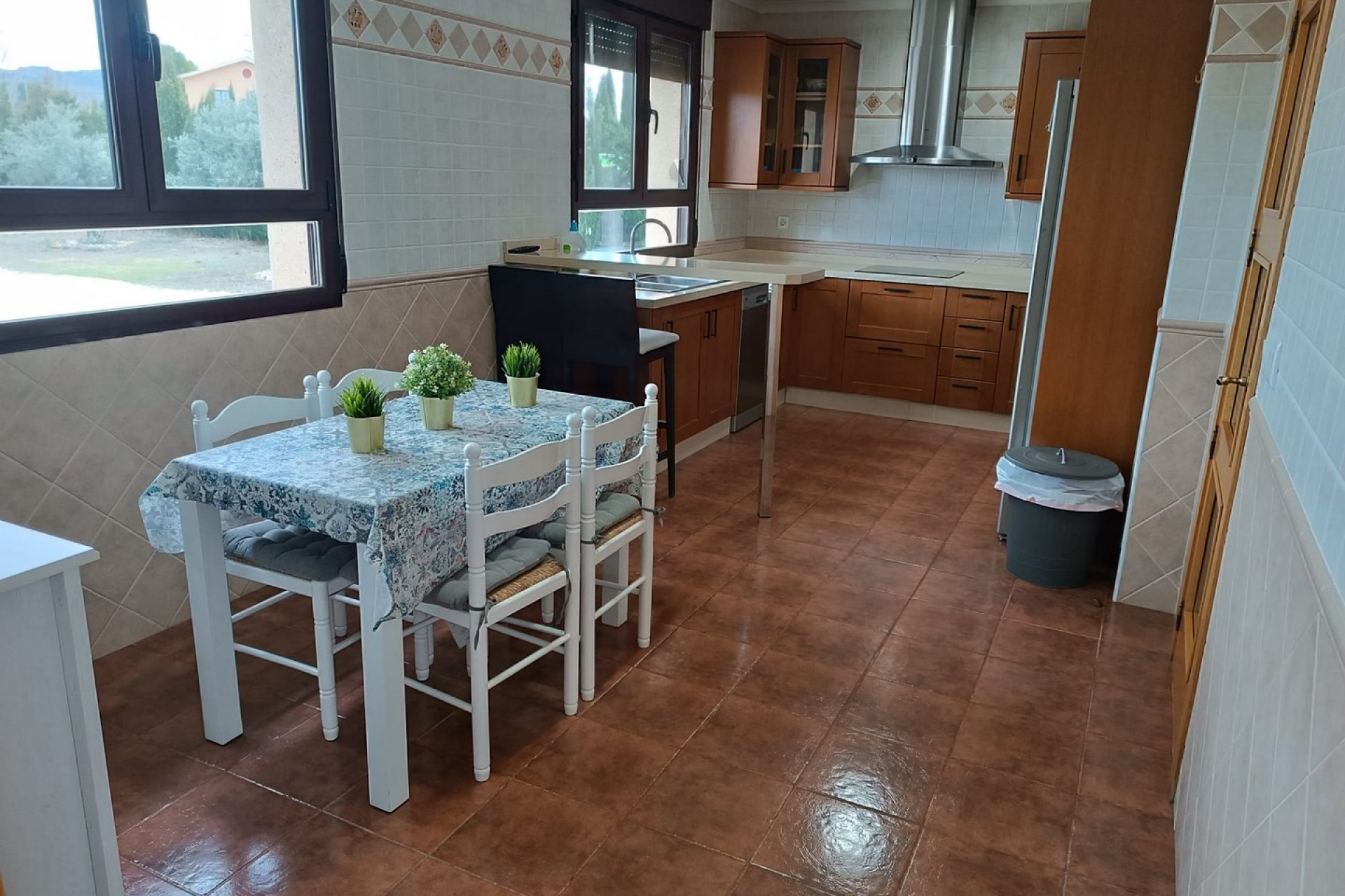 Reventa - Villa -
Yecla - Inland