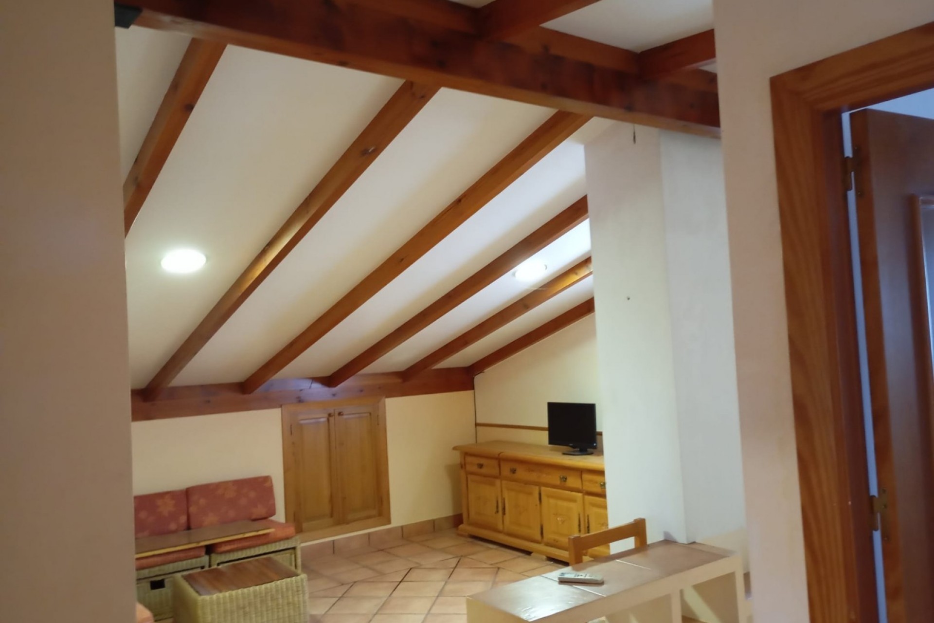 Reventa - Villa -
Yecla - Inland