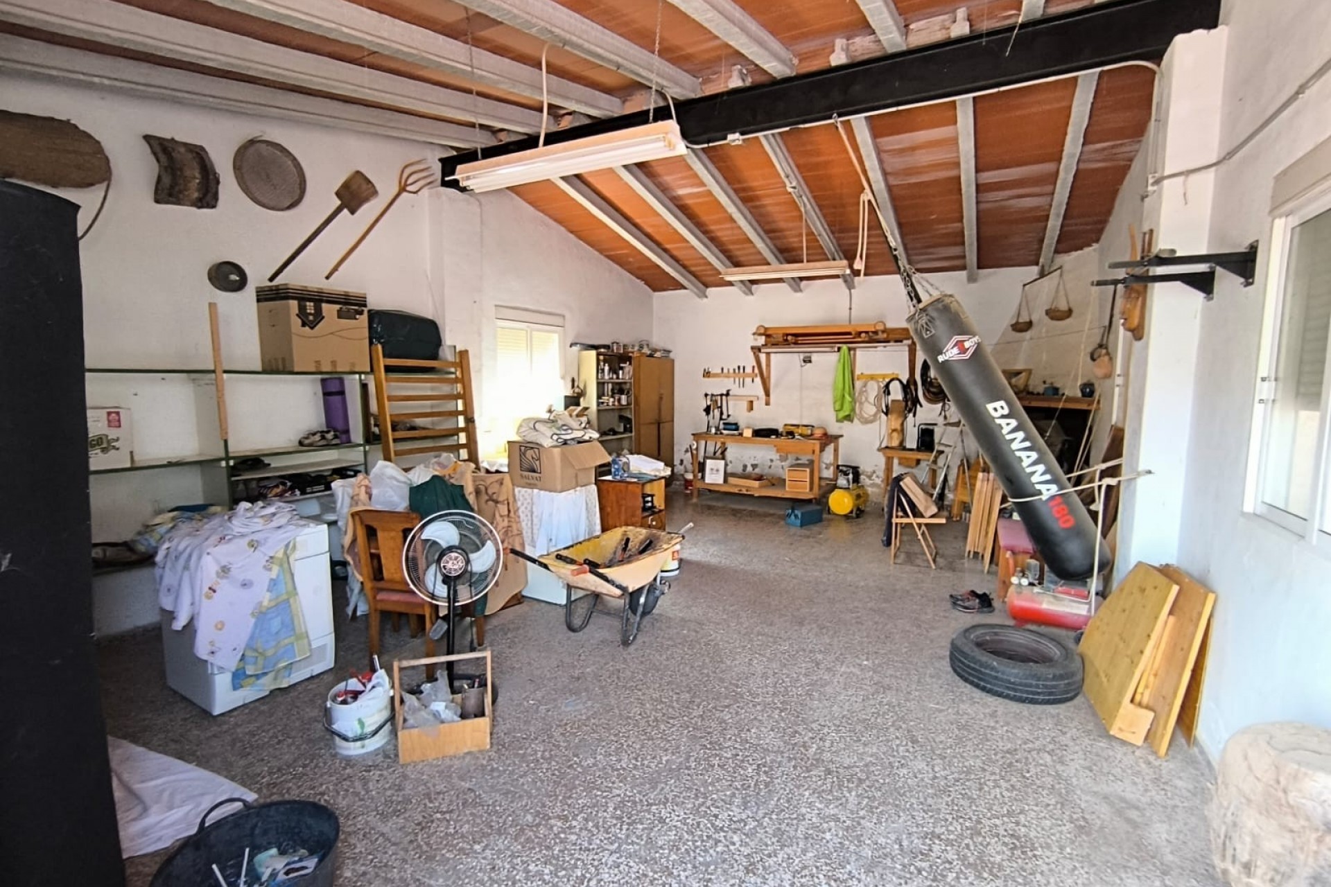 Reventa - Villa -
Yecla - Inland