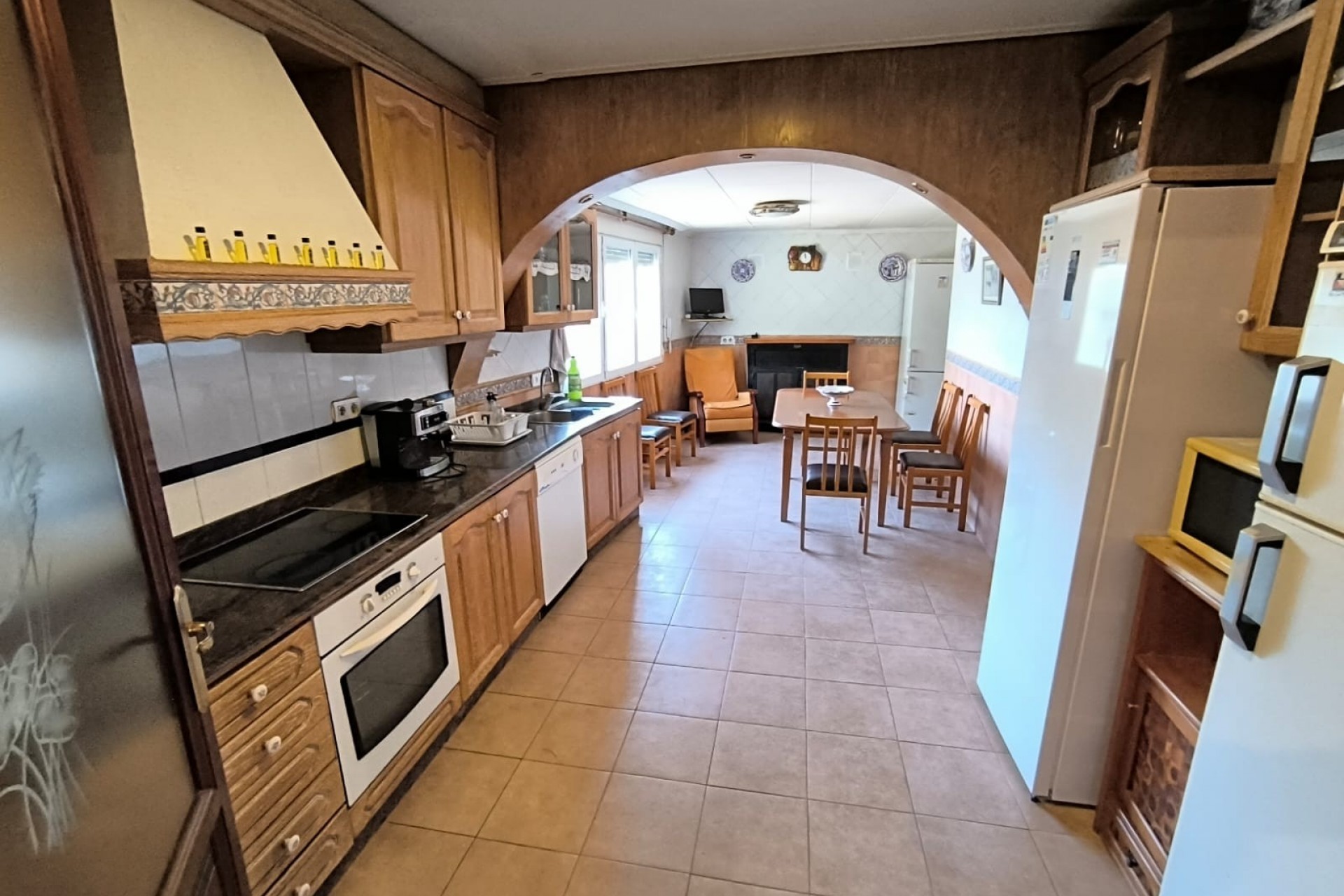 Reventa - Villa -
Yecla - Inland