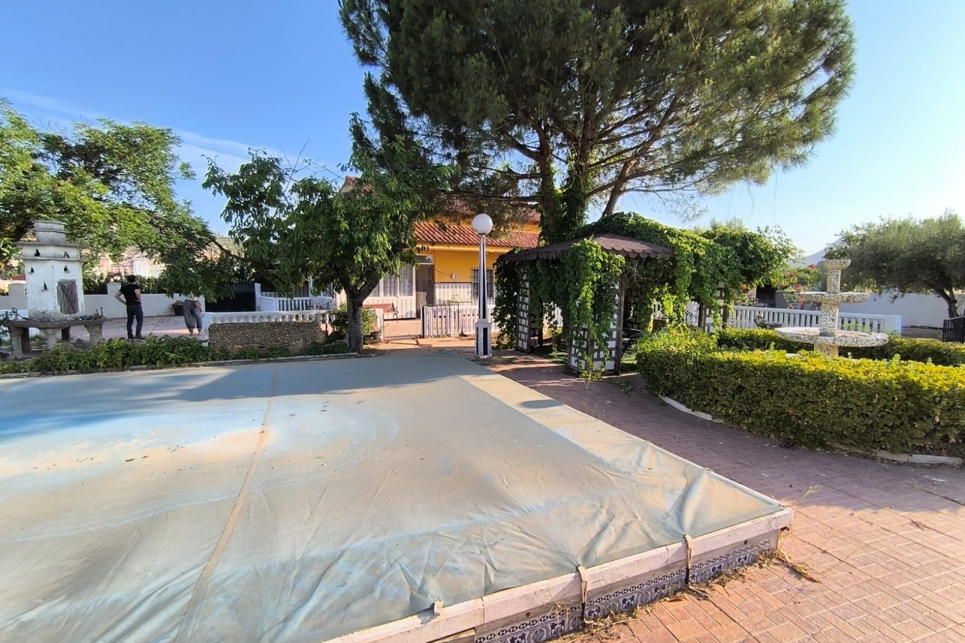 Reventa - Villa -
Yecla - Inland