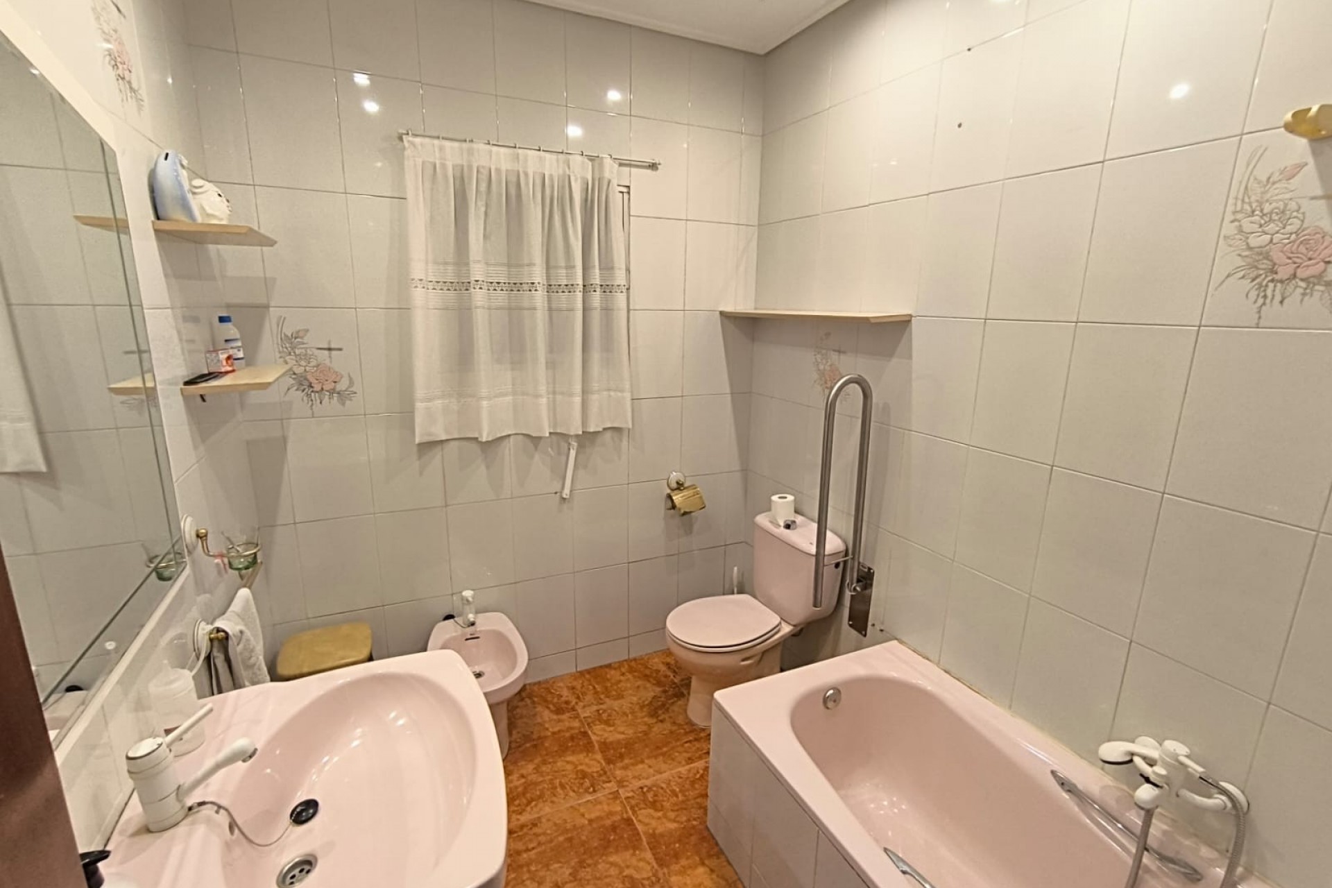 Reventa - Villa -
Yecla - Inland