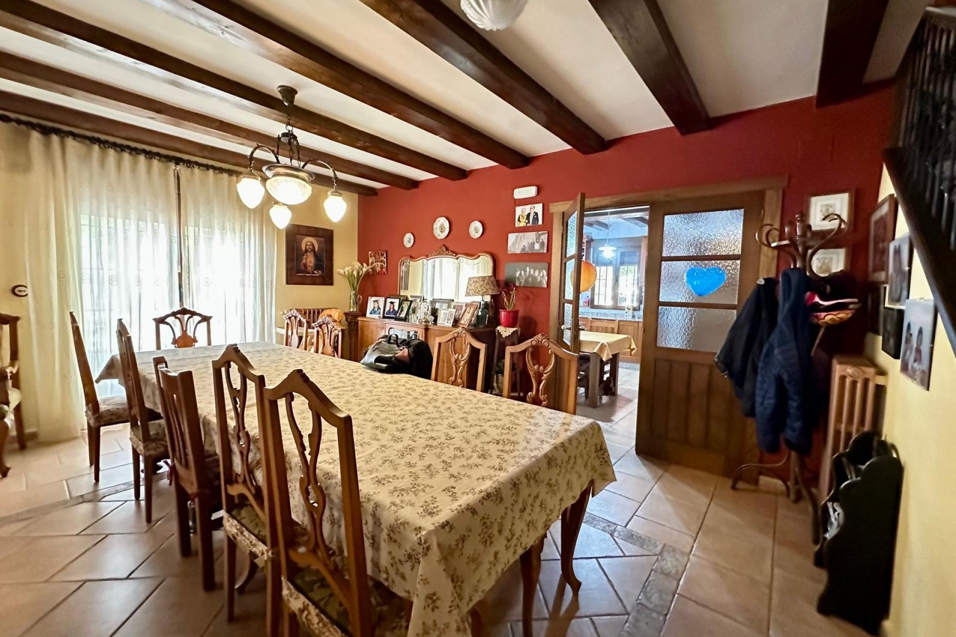 Reventa - Villa -
Yecla - Inland