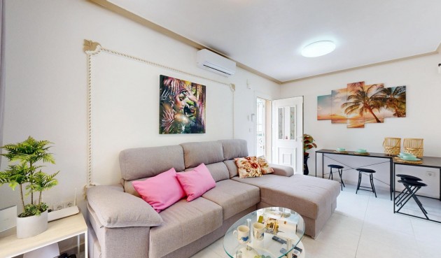 Semi Detached - Återförsäljning - San Miguel de Salinas - 03193