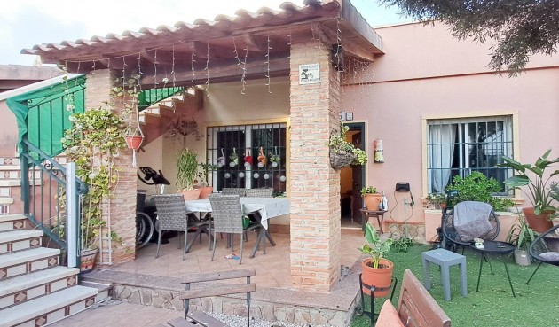 Semi Detached - Återförsäljning - Torrevieja - Parque Acuático - Sector 25