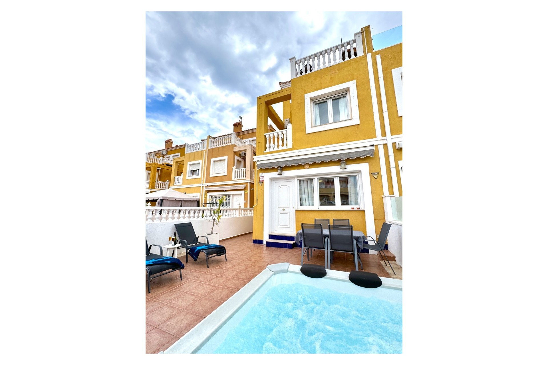 Short Term Rental - Apartment -
La Zenia - Costa Blanca