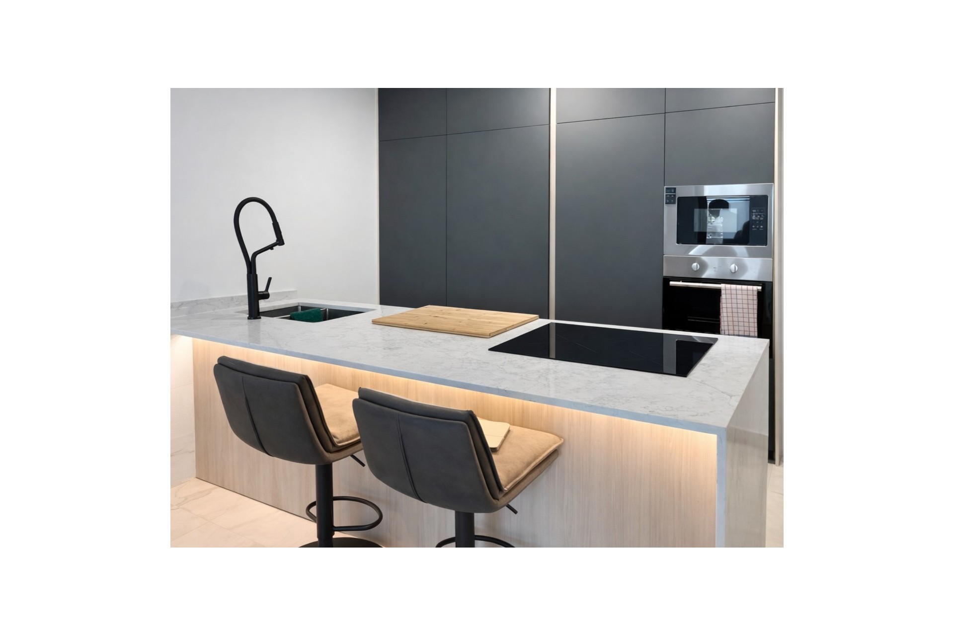 Short Term Rental - Apartment -
Punta Prima - Costa Blanca