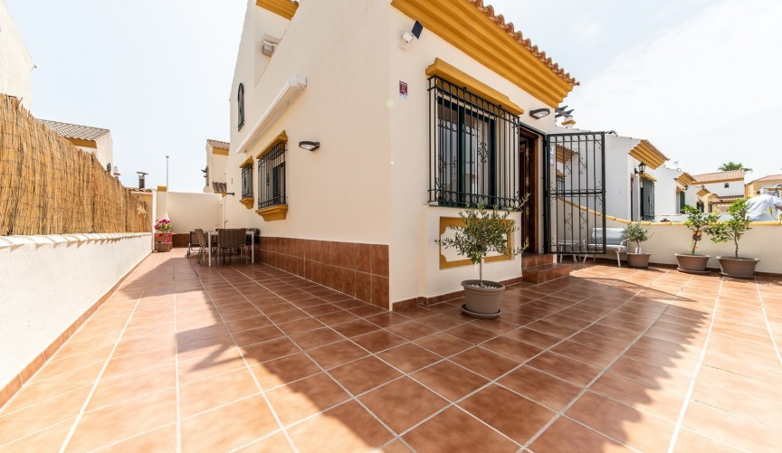 Short Term Rental - Townhouse -
Orihuela Costa - La Zenia