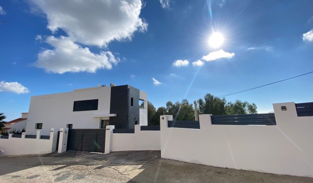 Town House - Återförsäljning - Calpe - Costa Blanca