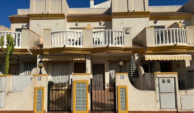 Town House - Återförsäljning - Orihuela Costa - Costa Blanca