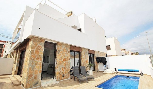 Town House - Återförsäljning - Orihuela Costa - Lomas de Cabo Roig