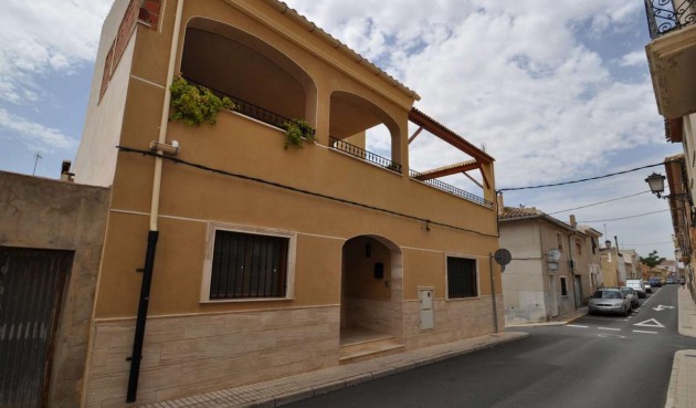 Town House - Återförsäljning - Pinoso - BO-77217