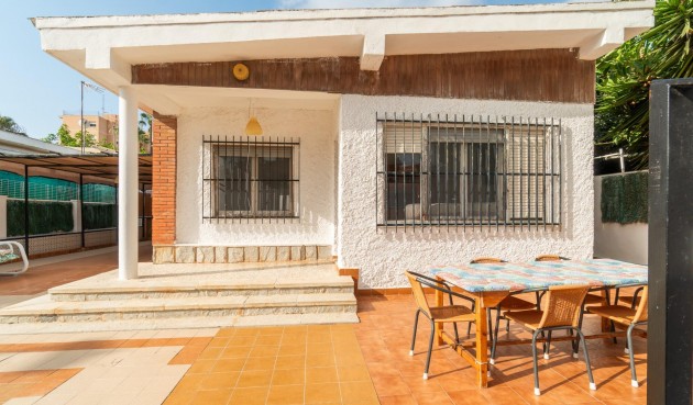 Town House - Återförsäljning - Torrevieja - Aguas Nuevas 1