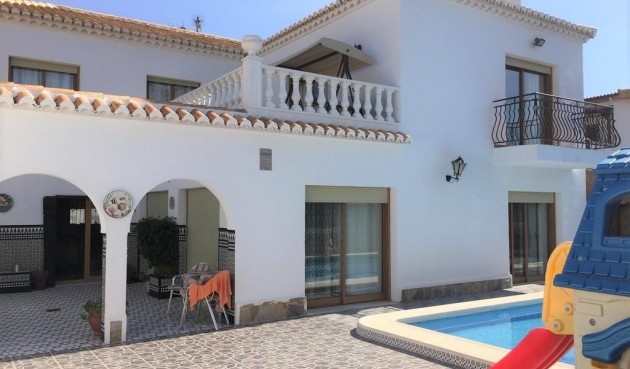 Town House - Återförsäljning - Torrevieja - Costa Blanca