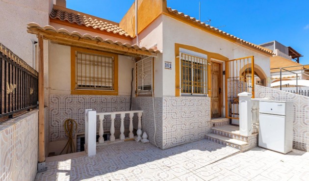 Town House - Återförsäljning - Torrevieja - El Limonar