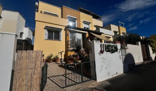 Town House - Brukt - Orihuela Costa - Los Almendros-la Florida