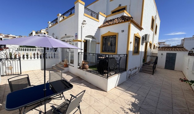 Town House - Brukt - Orihuela -
                Inland