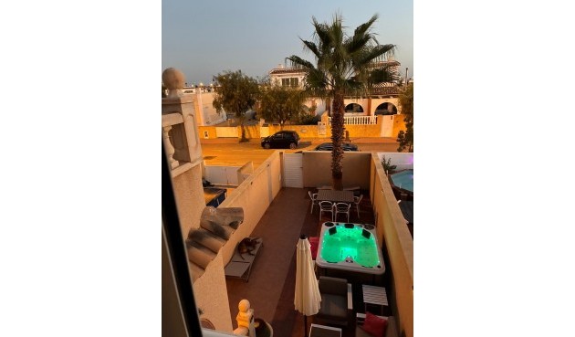 Town House - Resale - Avileses - Jerónimo Y Avileses