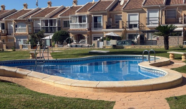 Town House - Resale - Torrevieja - aguas nuevas