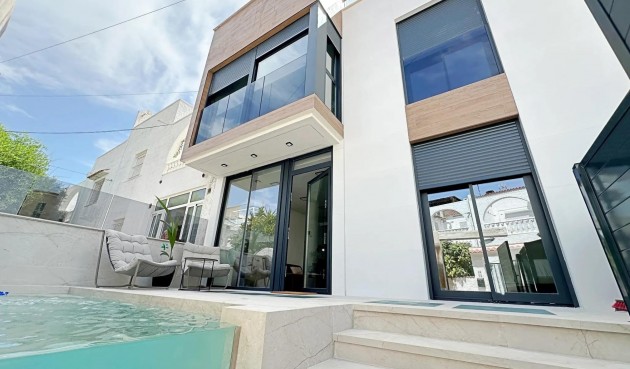 Town House - Resale - Torrevieja - Calas Blanca