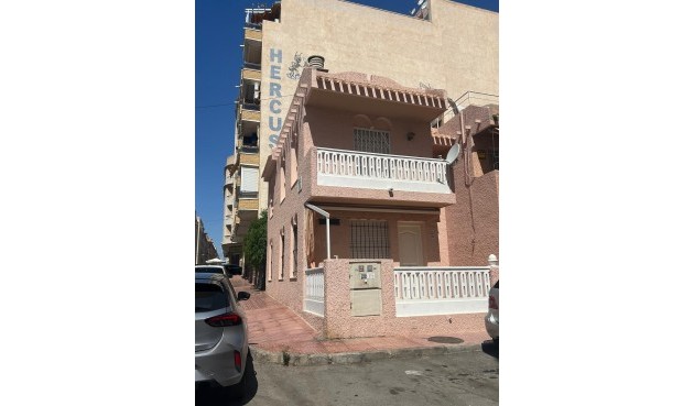 Town House - Resale - Torrevieja - Centro