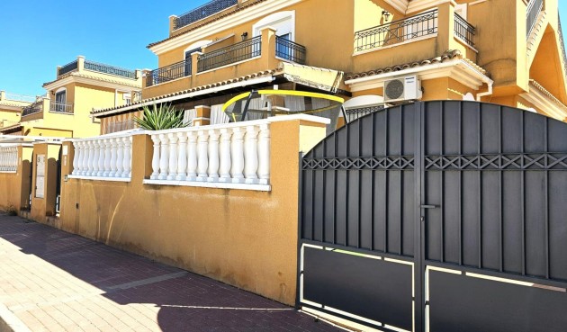 Town House - Resale - Torrevieja - Sector 25