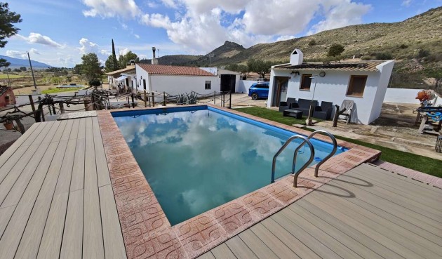 Town House - Resale - Yecla - Inland