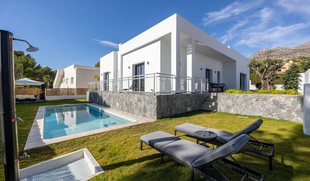 Villa - Återförsäljning - Altea -
                Costa Blanca