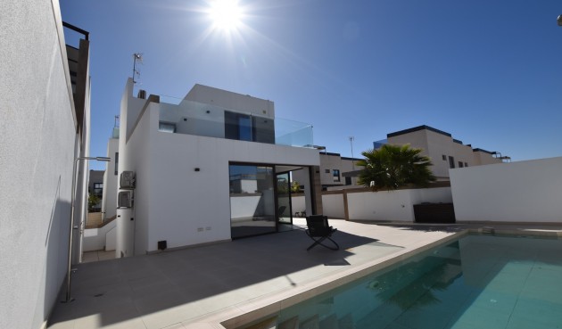 Villa - Återförsäljning - Benijofar - Costa Blanca