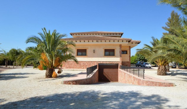 Villa - Återförsäljning - Callosa de Segura - Callosilla