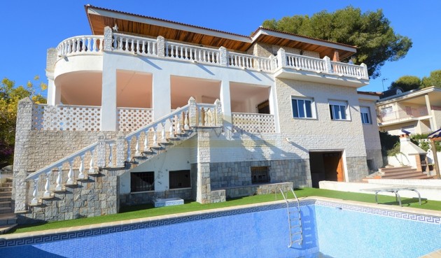 Villa - Återförsäljning - Campoamor - Costa Blanca