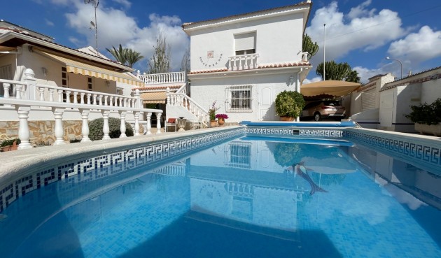 Villa - Återförsäljning - Ciudad Quesada - Costa Blanca