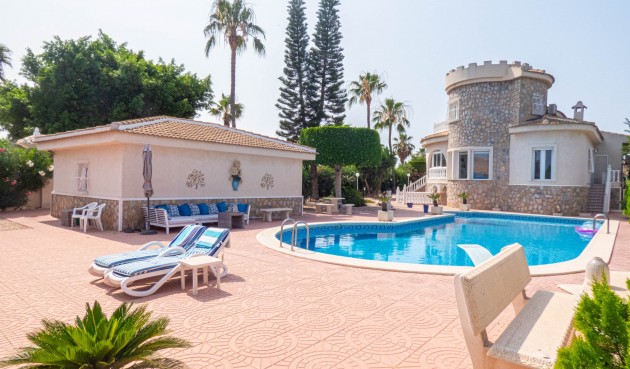 Villa - Återförsäljning - Ciudad Quesada - Costa Blanca
