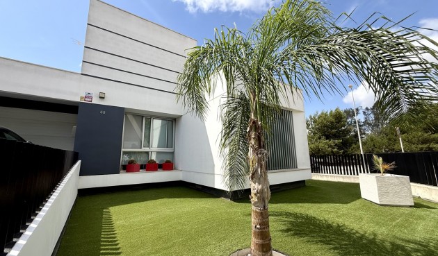 Villa - Återförsäljning - Dolores - Costa Blanca