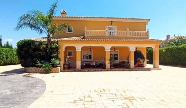 Villa - Återförsäljning - Elche - Costa Blanca