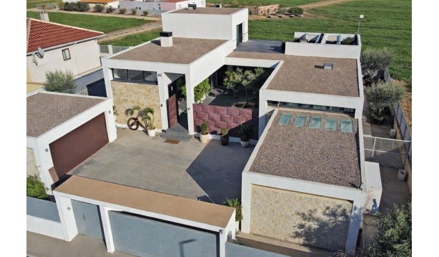 Villa - Återförsäljning - Los Alcazares - BO-54683