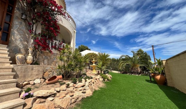 Villa - Återförsäljning - Los Balcones - Costa Blanca