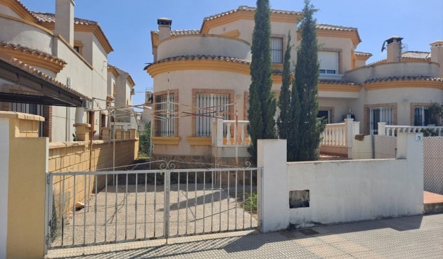 Villa - Återförsäljning - Los Montesinos - Costa Blanca