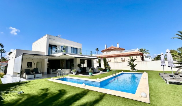 Villa - Återförsäljning - Los Urrutias - Costa Calida