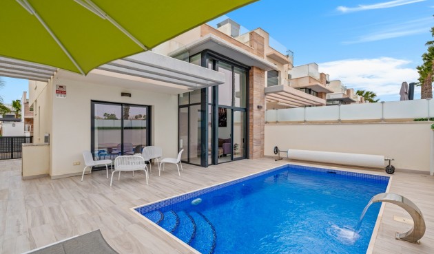 Villa - Återförsäljning - Orihuela Costa - Cabo Roig